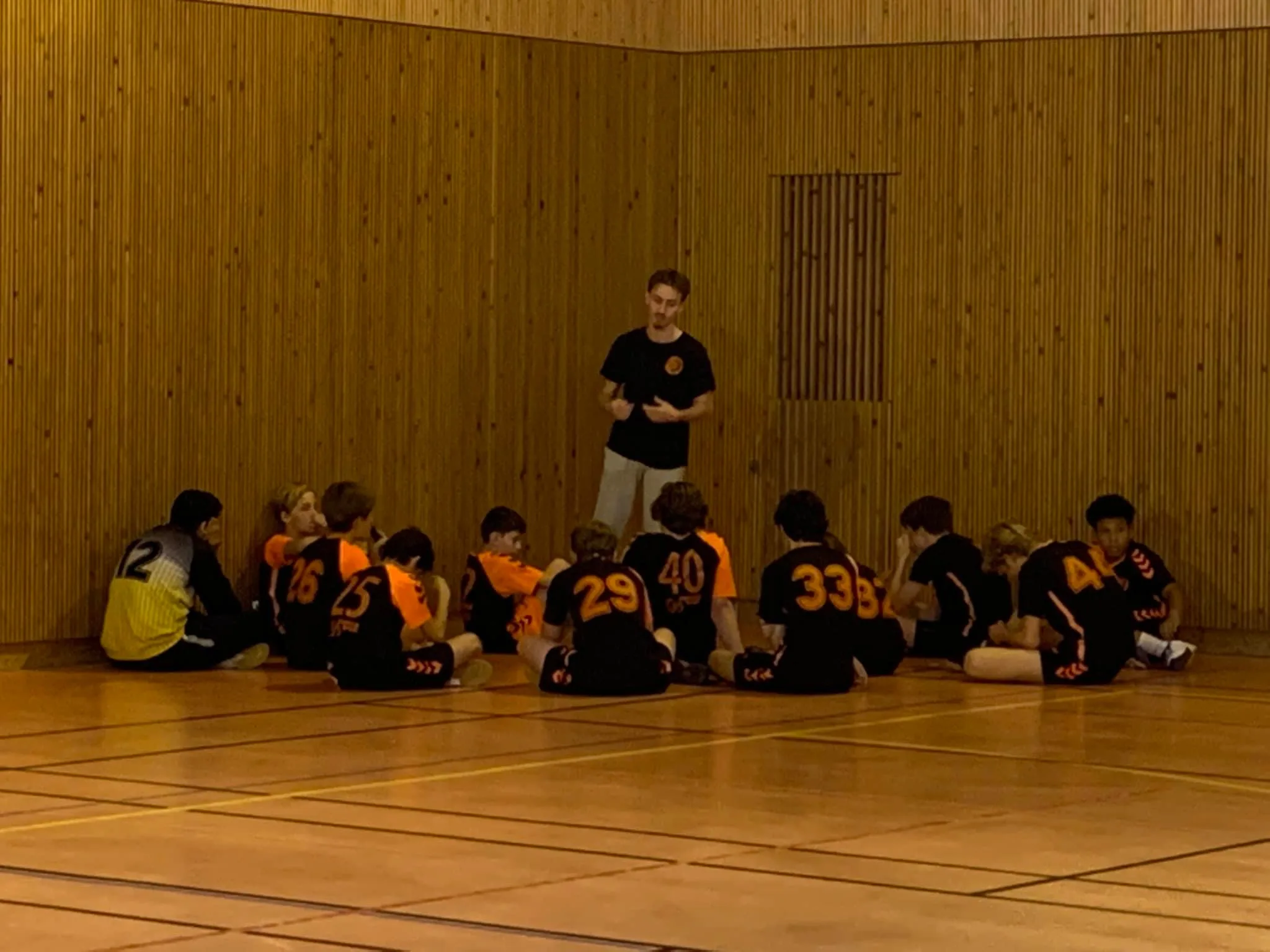 Scuf Handball U15 Hand et coach Dario